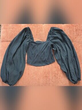 Urban Outfitters Black Puff-Sleeve Square-Neck Crop Top